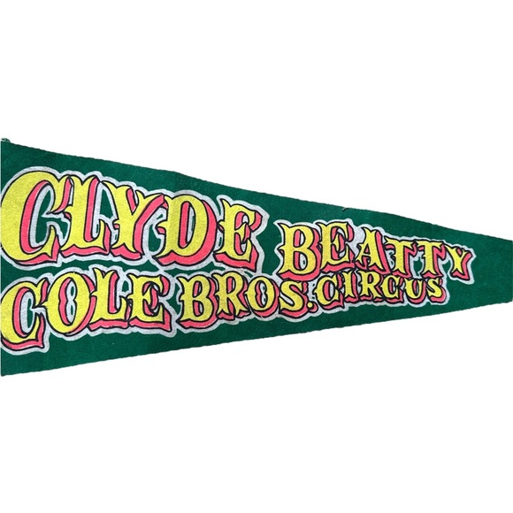 Vintage | Clyde Beatty Cole Bros. Circus | Felt Pennant Flag - Picture 3 of 8